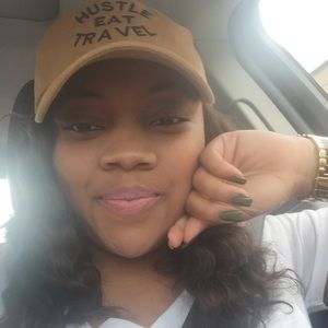 Meet your Posher, Tiffany