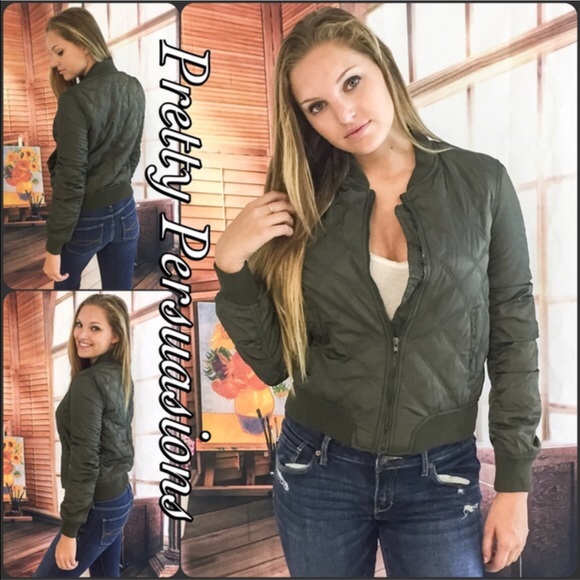 NWT Olive Green Quilted Bomber Jacket - Picture 2 of 6