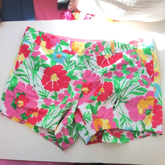 Lilly Pulitzer size 14 shorts never worn