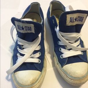 Royal Blue  converse