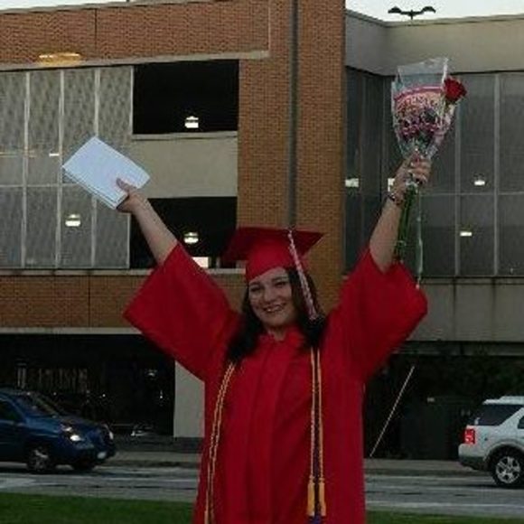 Meet your Posher, Kayla - Picture 1 of 1