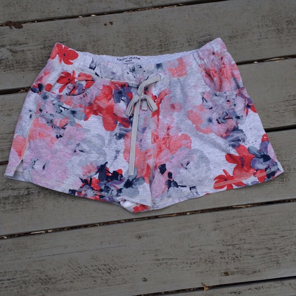 DKNY Pants - DKNY floral cotton Shorts