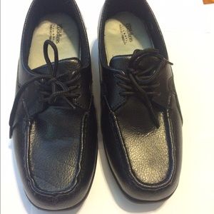 Black leather lofters