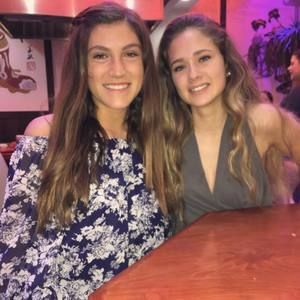 Meet your Posher, Paige