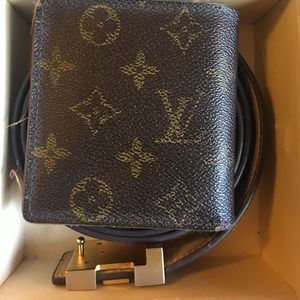 Louis Vuitton Set (Belt and wallet)