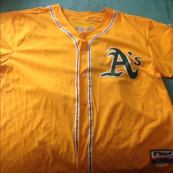 Baseball jersey.