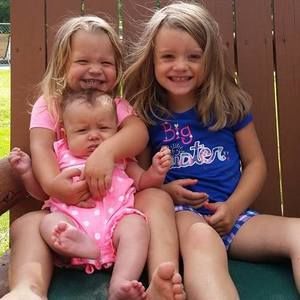 Meet your Posher, Julie