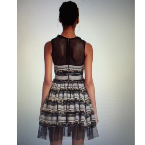 🎉3x HP🎉 Anthro striped Tracy Reese dress - Picture 2 of 8