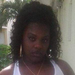 Meet your Posher, Latonya