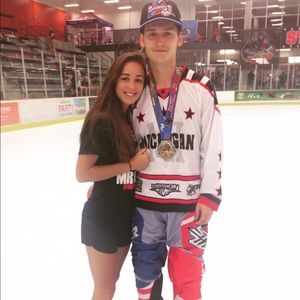 Meet your Posher, Adam