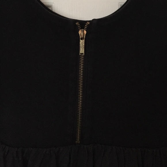 Hip Insight Dress - Picture 2 of 3