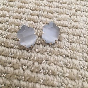 Kendra Scott stud earrings in Gray.