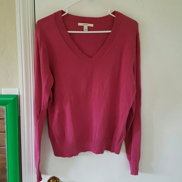 Very cute sweater