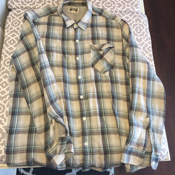 Converse Plaid Long sleeve button down - Picture 1 of 4