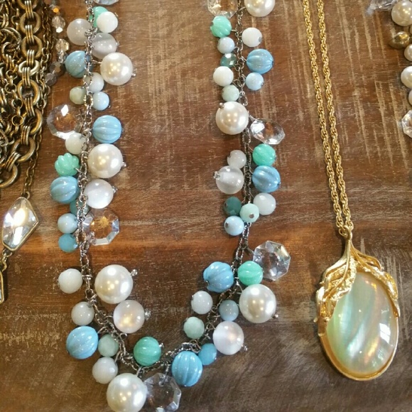 Long semi precious stone and pearl necklace