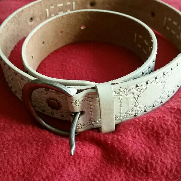 Leather belt