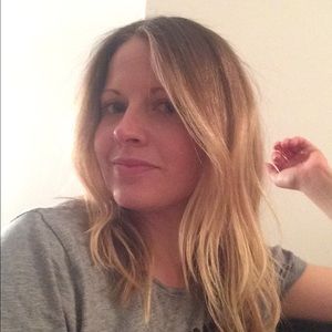 Meet your Posher, Kendra