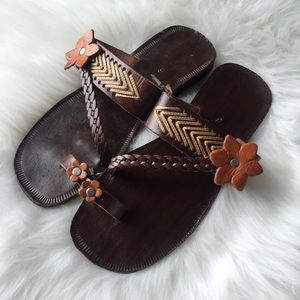 Leather sandals
