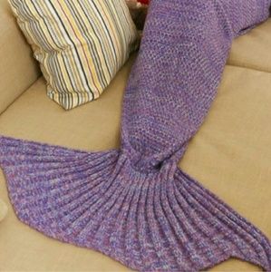 Mermaids knitted throw blanket