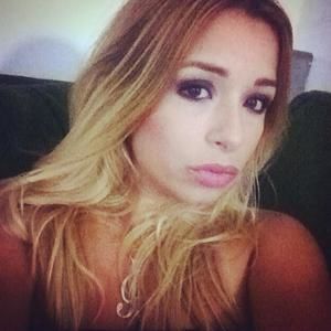 Meet your Posher, Julianne