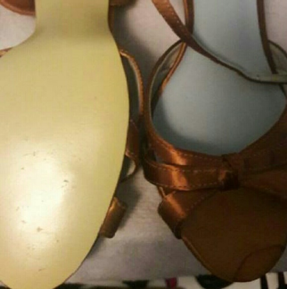 Shoes - Picture 1 of 2