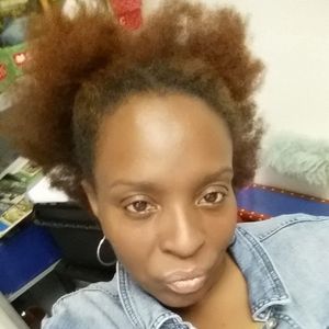 Meet your Posher, Tonya