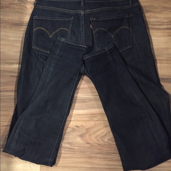 Levis skinnies - Picture 3 of 3