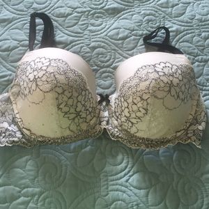 Victoria's Secret bra