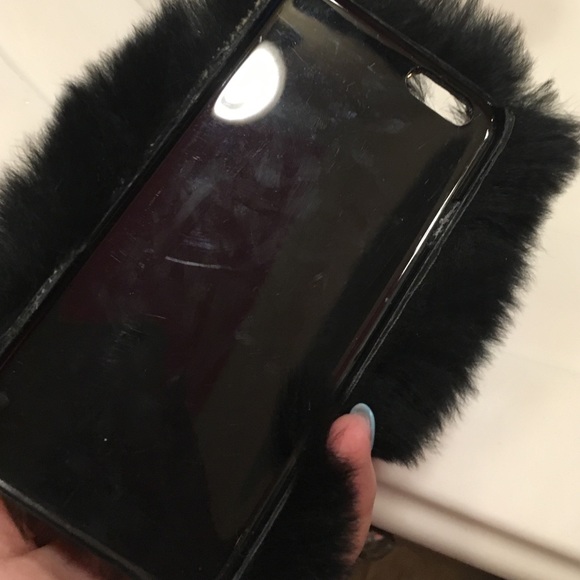 A 6 or 6s iPhone case for a Apple iPhone - Picture 3 of 4