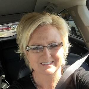 Meet your Posher, Christine