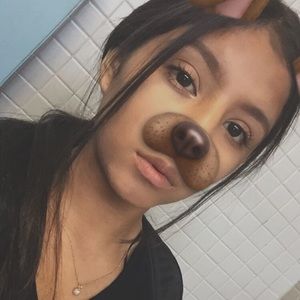 Meet your Posher, Lupita