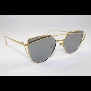 Gentle Monster Love Punch03