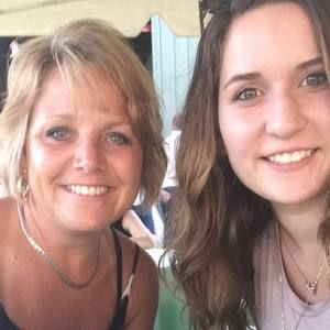 Meet your Posher, Angie