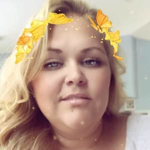 Meet your Posher, Casey