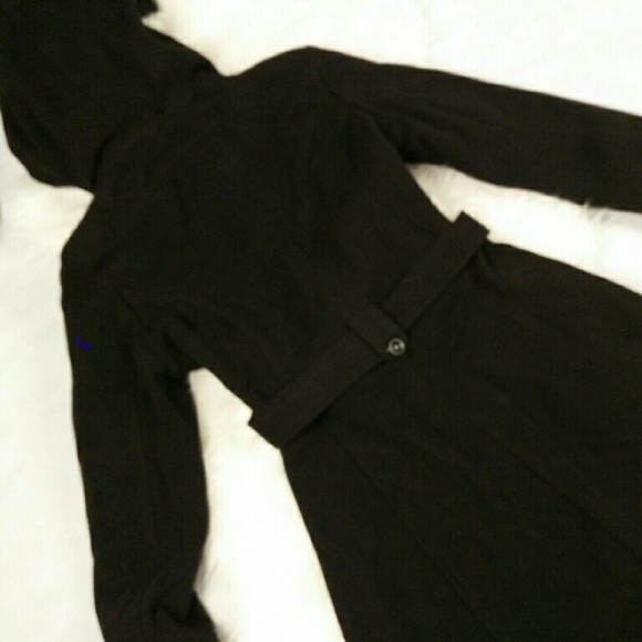 Size L 🎉Classic Belted Peacoat - Picture 2 of 4