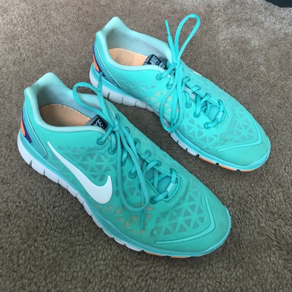 Teal Nike Free Fit 2