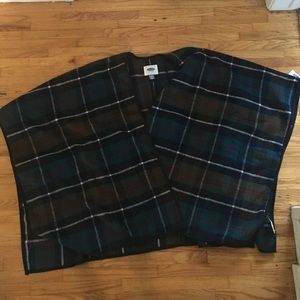 Old navy flannel Poncho