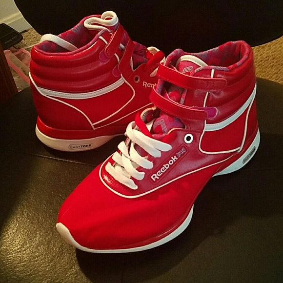 Reebok Sneakers