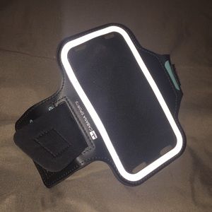 I phone arm case for jogs runs