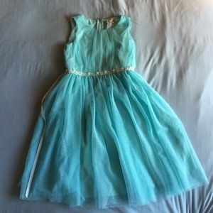 This is for kids and juniors.