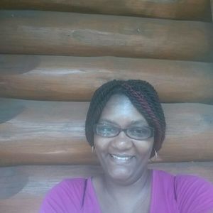 Meet your Posher, Sharon