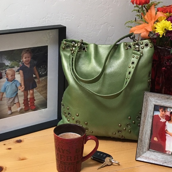 HOBO International Handbags - FLASH 🚨SALE 🚨