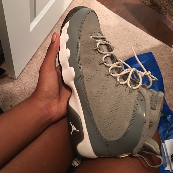 Cool grey Jordan 9s - Picture 1 of 3