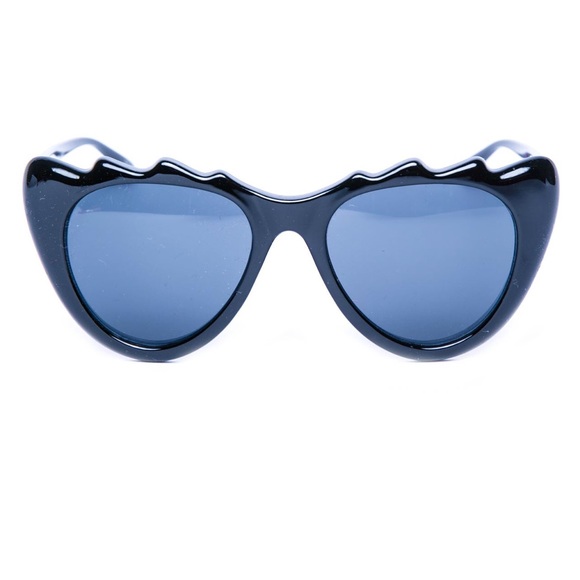 😎 Minkpink "Copy Cat" Sunglasses 😎 - Picture 3 of 4