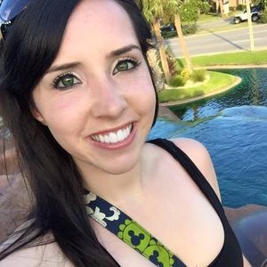 Meet your Posher, Kelsey