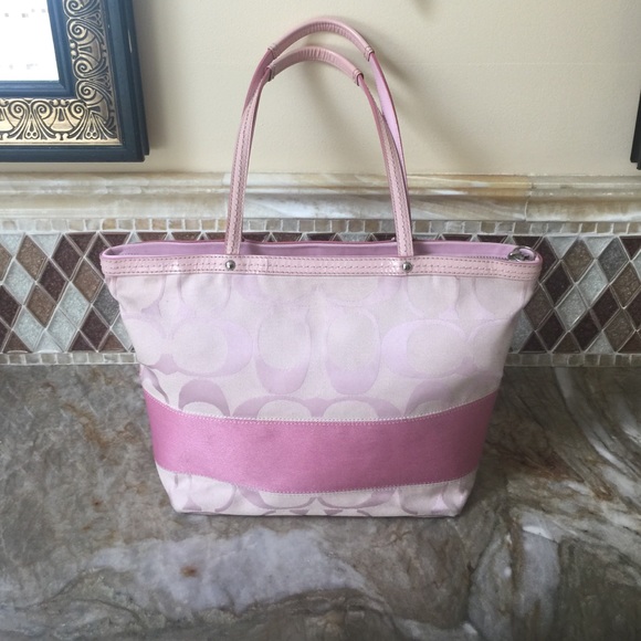 Pink Coach Handbag - Picture 2 of 3