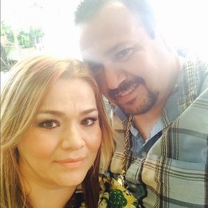 Meet your Posher, Dolores