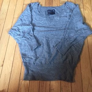 ONE WEEK LEFT AE Grey Dolman Sweater Sz M.