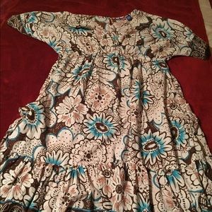 Super cute, would fit a size 14.  Has pockets!!