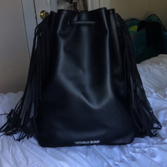 Victoria's Secret bag - Picture 2 of 3